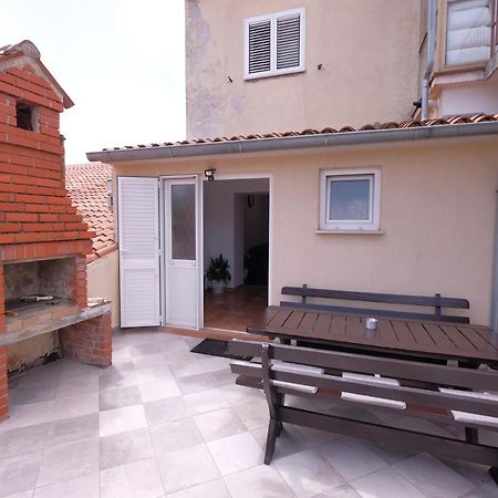 Apartment Klea - Cosy, Near City Center PUY 외부 사진