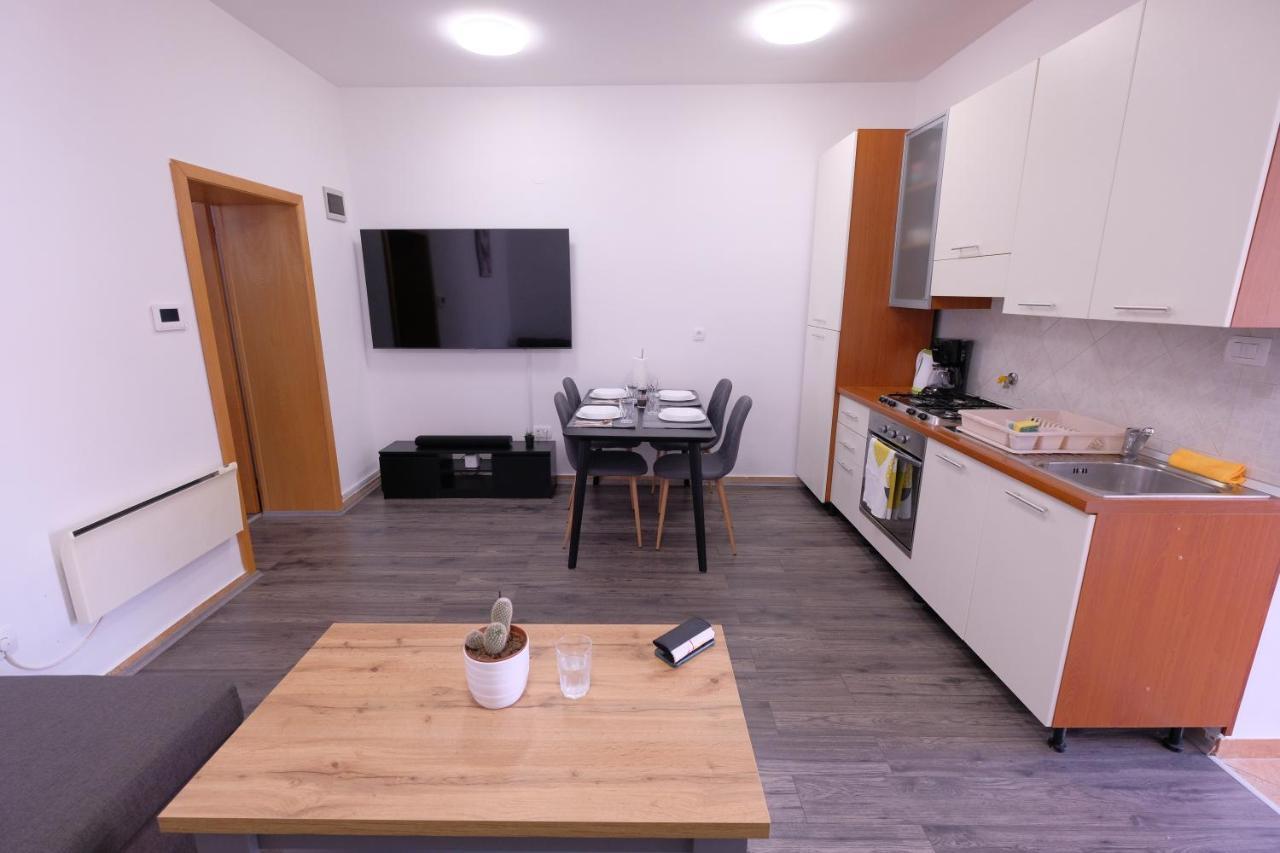 Apartment Klea - Cosy, Near City Center PUY 외부 사진