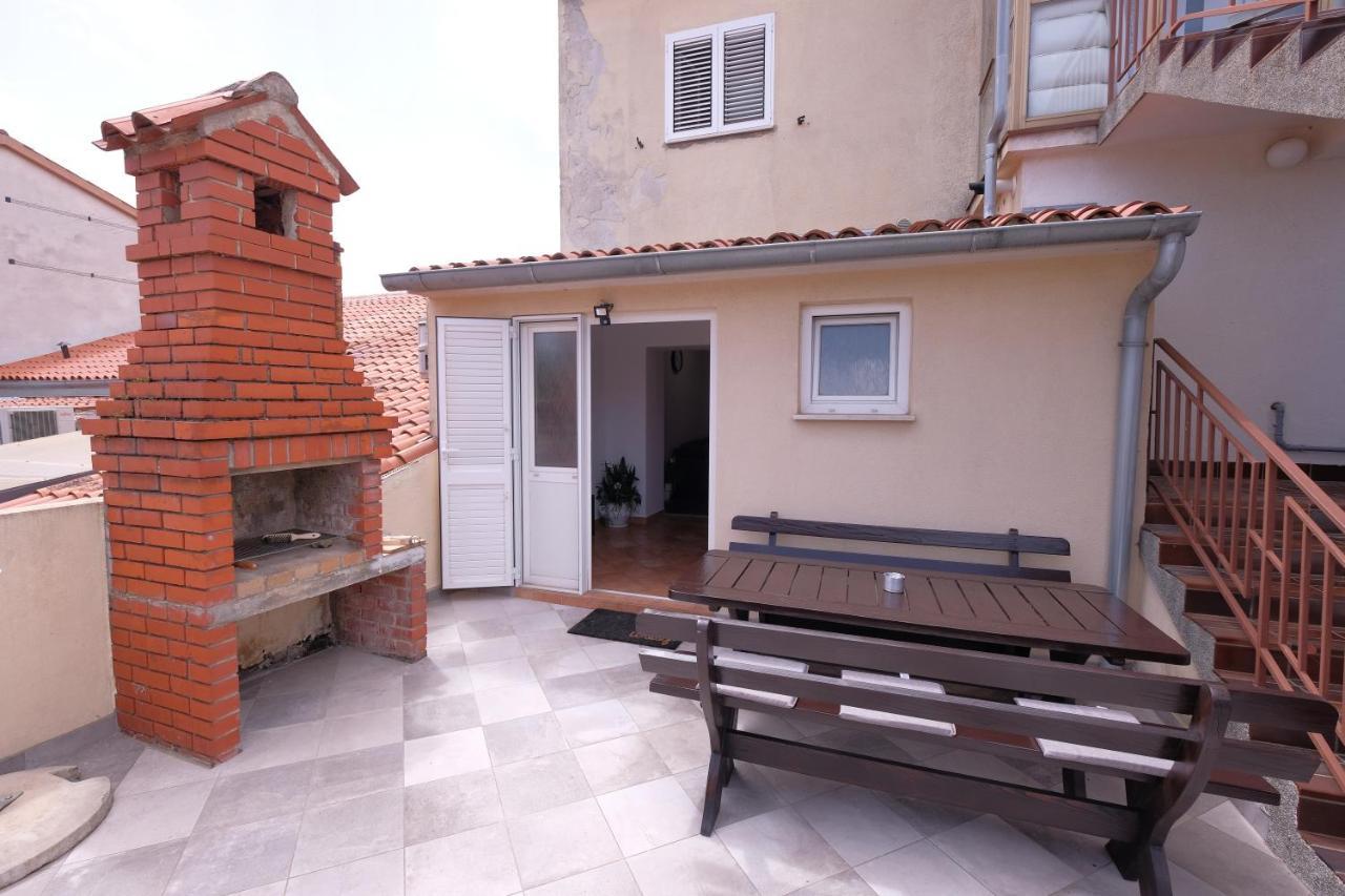 Apartment Klea - Cosy, Near City Center PUY 외부 사진